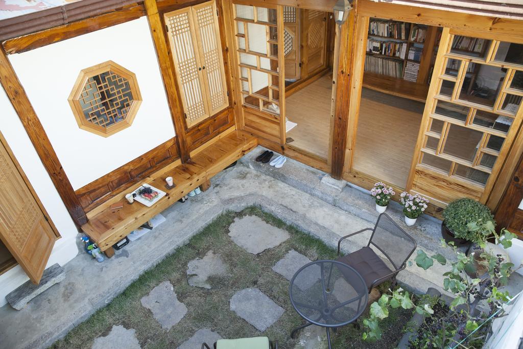 Vine Hanok Guesthouse Seul Esterno foto