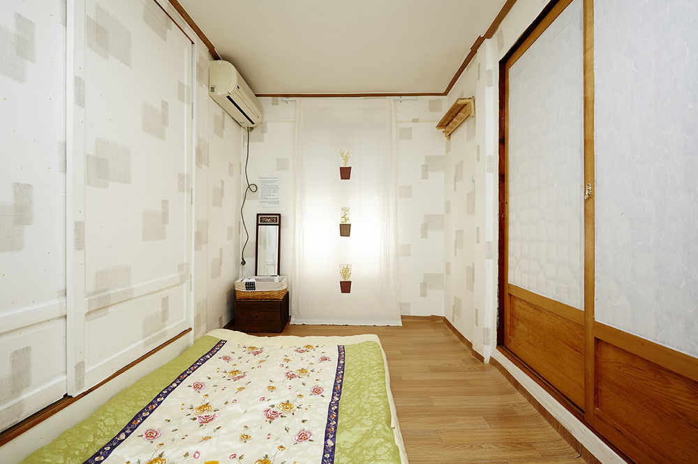 Vine Hanok Guesthouse Seul Esterno foto