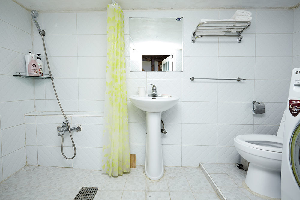 Vine Hanok Guesthouse Seul Esterno foto